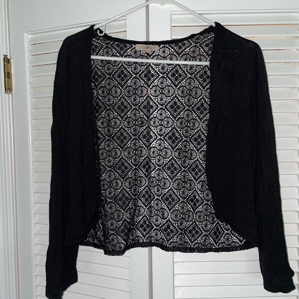 Elegant Black Women's Cropped Lace Cardigan